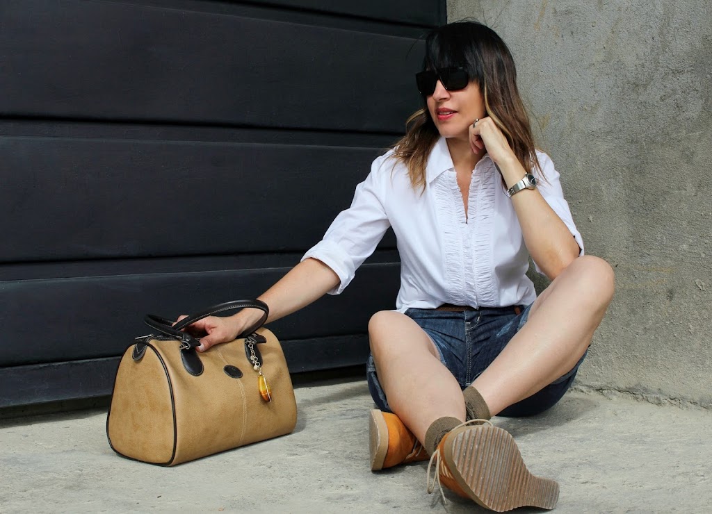 EFFORTLESS LOOK camisa blanca