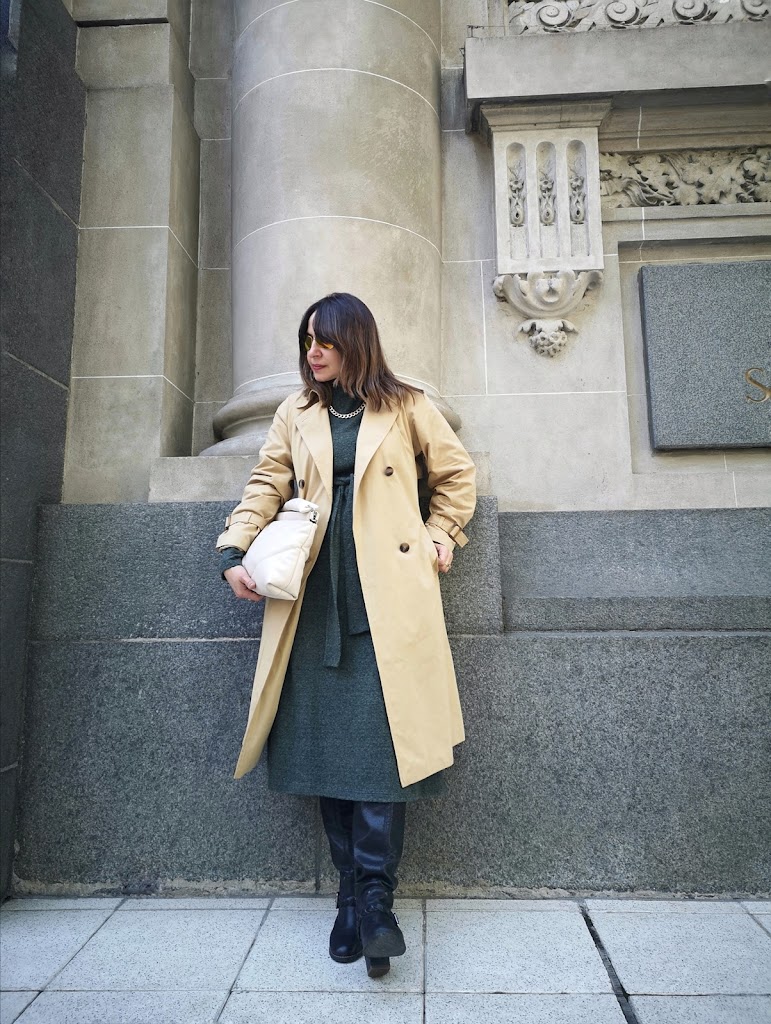 Outfit con Gabardina Camel-Vestido de Punto verde Kaki-Total Look Zara Outfit con Gabardina-Vestido de Punto verde Kaki-Total Look Zara