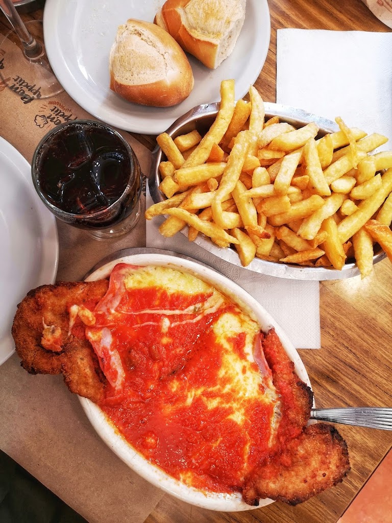 Milanesa-Napolitana-en-La-Fonda-del-Tio-Calle-Mitre-1130-Bariloche Milanesa-Napolitana-en-La-Fonda-del-Tio-imperdible de bariloche
