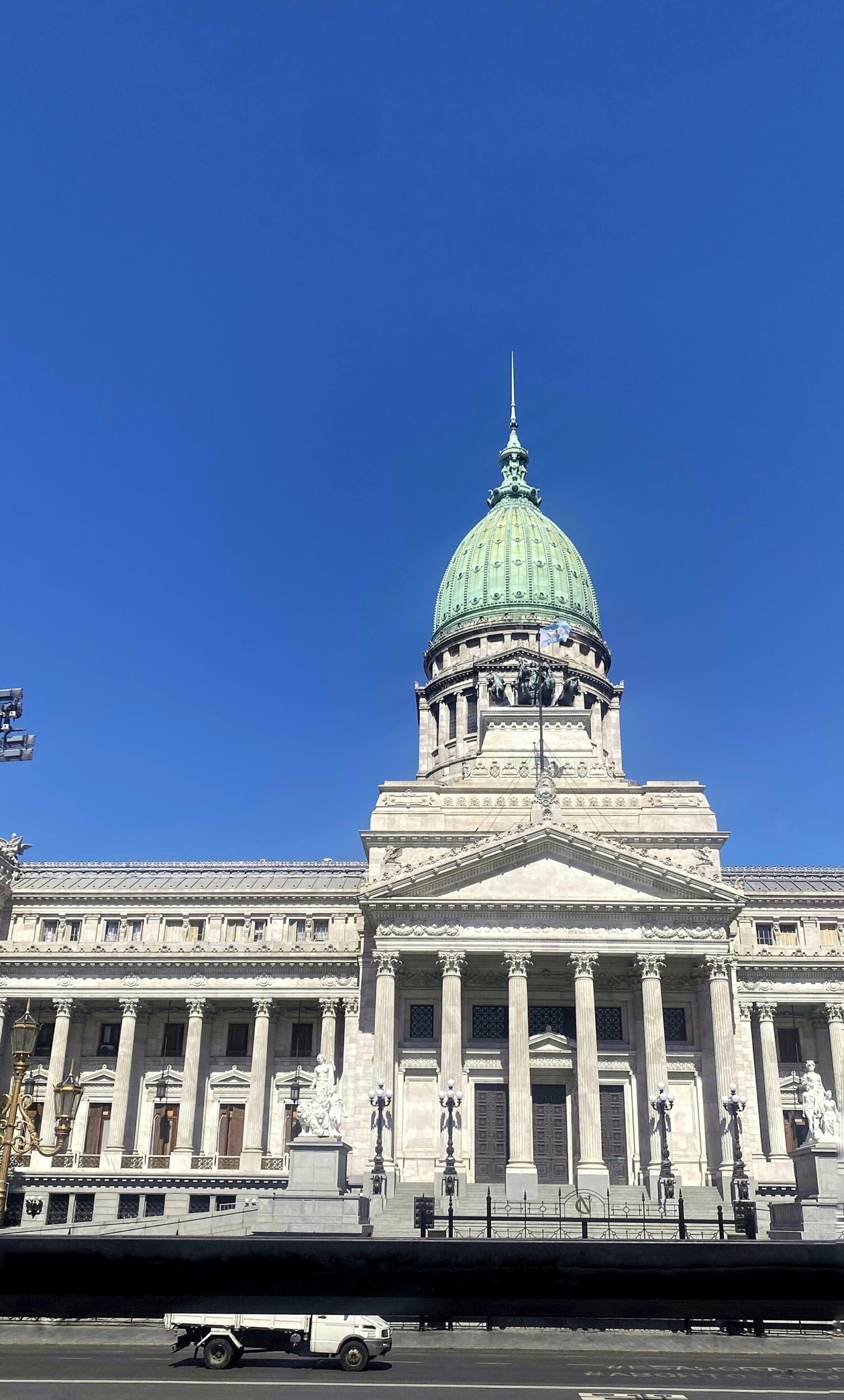 CONGRESO DE LA NACION-PLAZA CONGRESO BUS TRAVEL 
