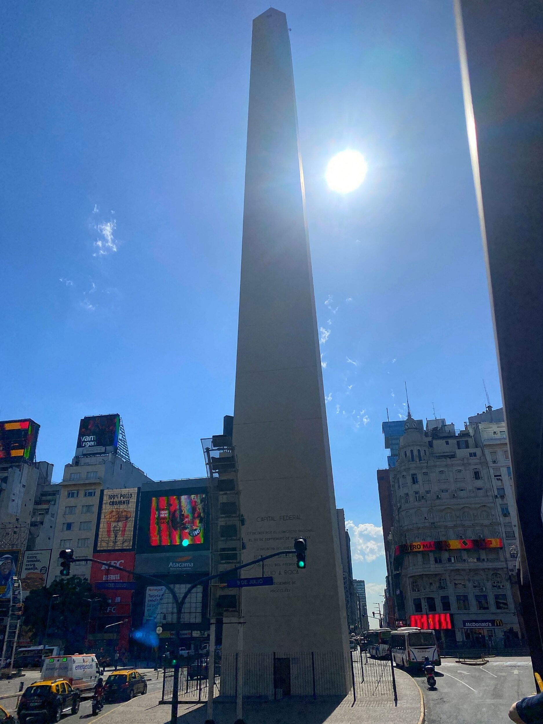 OBELISCO-DE-BUENOS-AIRES-Bus Turístico de Buenos Aires