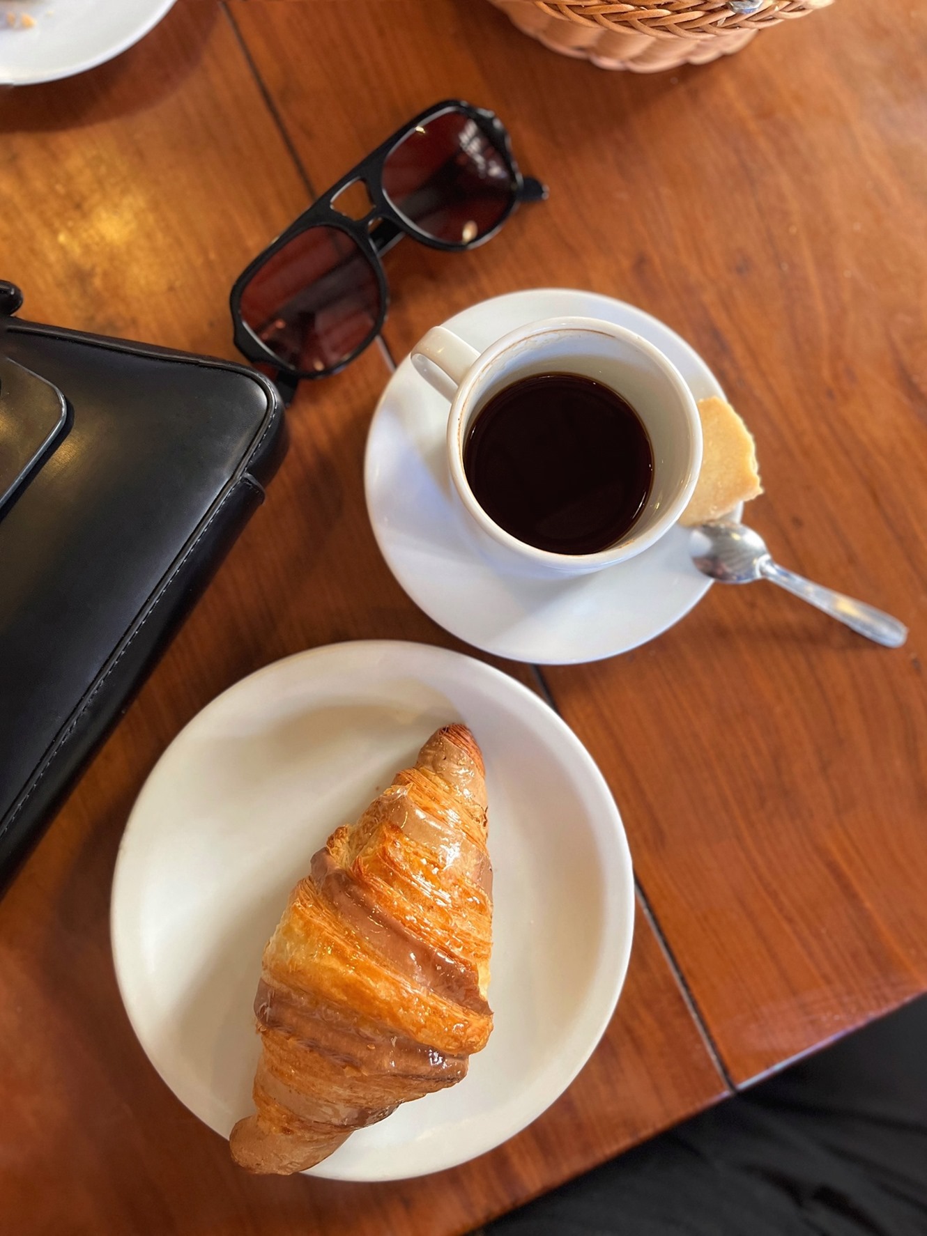 El-Croissant-Frances-debe-ser-Crocante-y-bien-hojaldrado-Viennoiserie