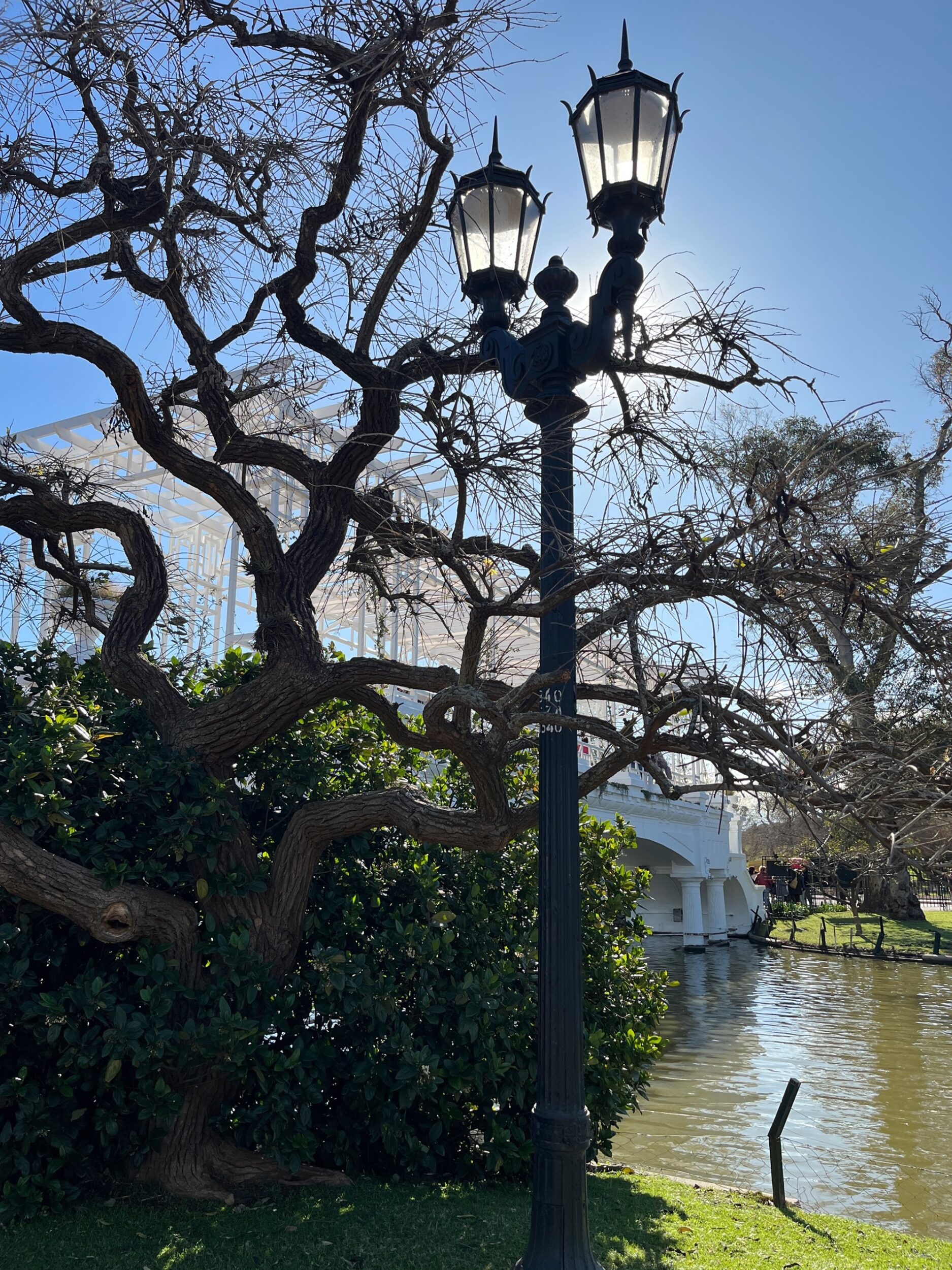 Puente griego o de los enamorados de Rosedal-Lagos de Palermo