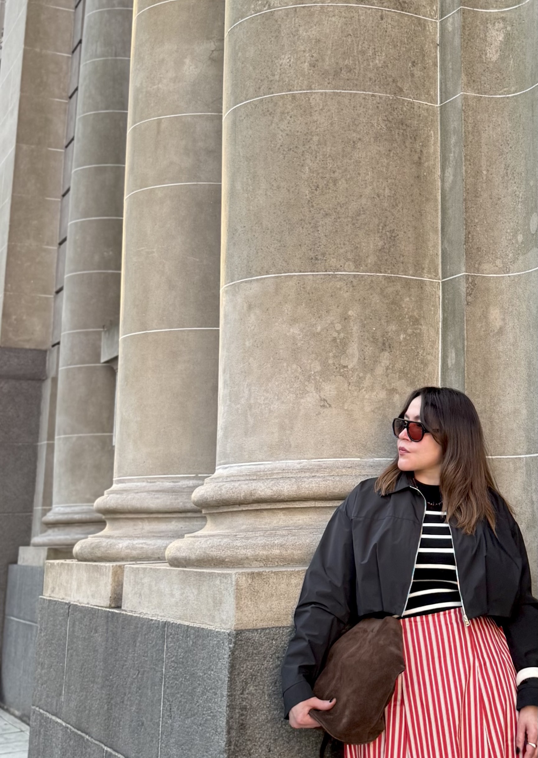 Las-rayas-son-un-clasico-fresco-elegante-y-versatil-que-se-adapta-a-los-cambios-de-temporada