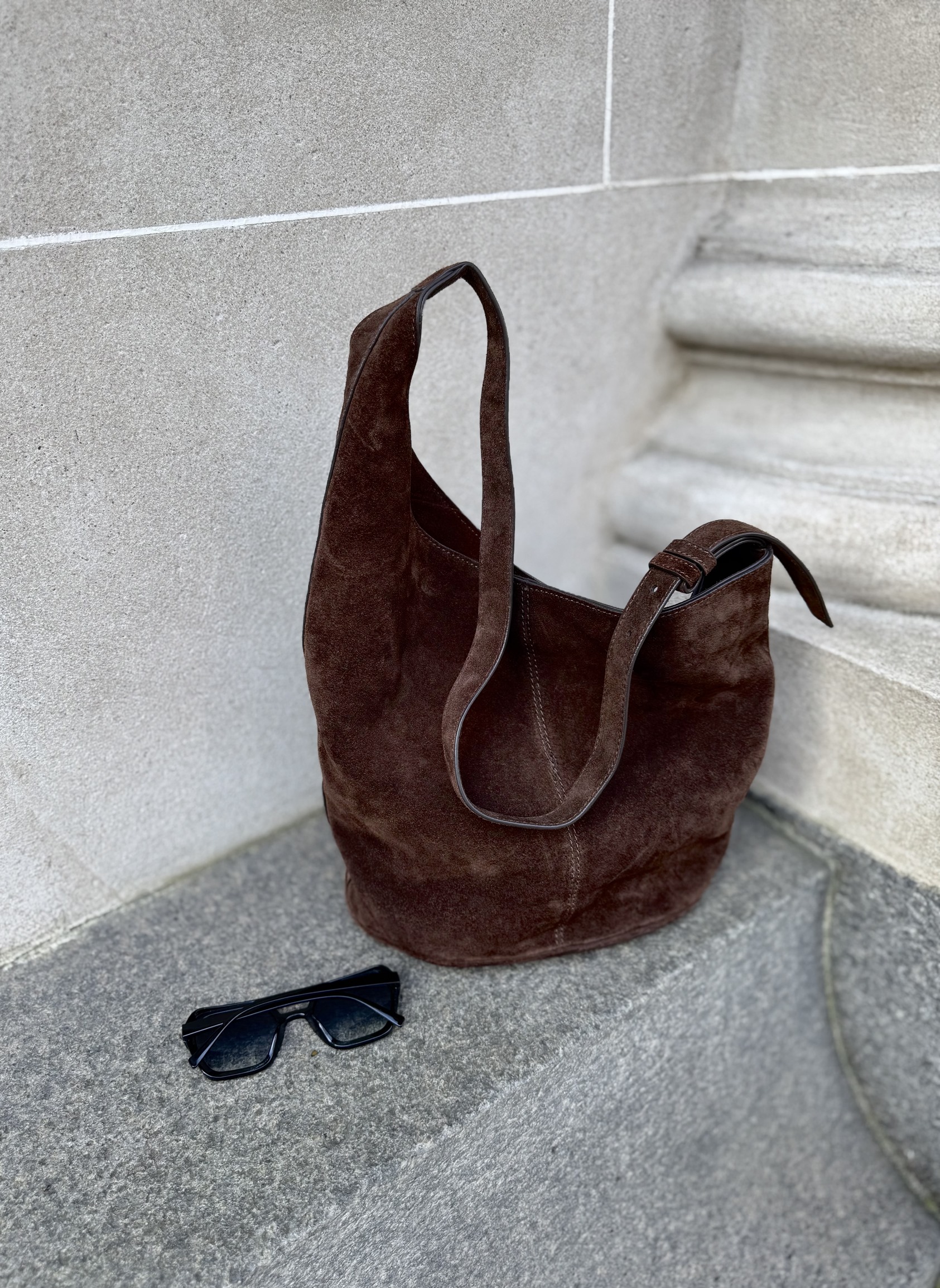 Suede Bag-Bolsa de gamuza o ante y de serraje son tendencia 2026